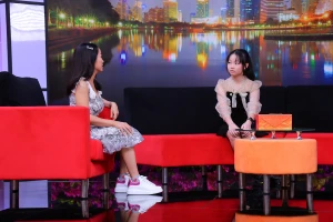 Cô bé xinh xắn 14 tuổi thuyết phục ba theo đuổi đam mê diễn xuất