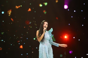 Quỳnh Lan yêu xa 3 năm cùng người tình Pháp, mong chờ đám cưới 