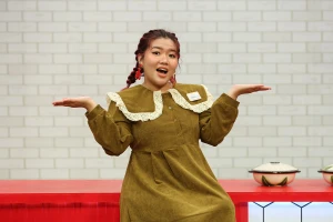 Chen Ru Lu bị cà khịa khi chia sẻ bí kíp lột vỏ cua hoàng đế rất đỉnh 