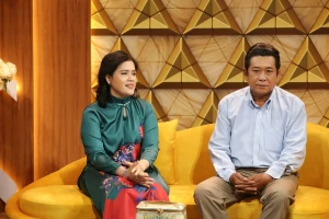 Vợ vỡ mộng vì chồng ít tâm sự, mâu thuẫn viết giấy ly hôn 