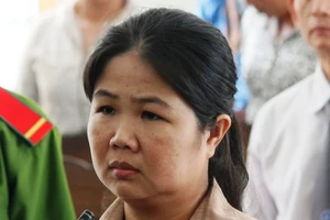 Tạo hụi ảo, một cựu giáo viên lãnh 10 năm tù