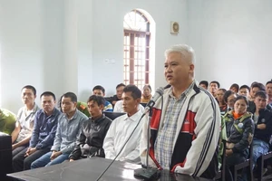 Lời khai bất ngờ vụ xả súng làm 16 người thương vong