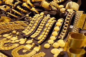 Trộm vàng thật rồi dùng vàng giả tráo để lại y như cũ