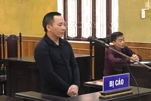 20 năm tù sau khi nhận 1 túi màu đen