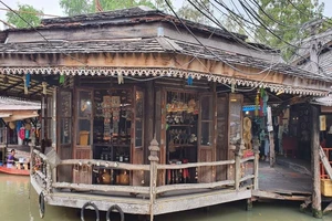 Ngắm vẻ đẹp chợ nổi bốn miền Pattaya, Thái Lan