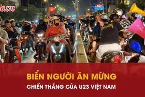 Biển người TP.HCM đổ ra đường rạng sáng ăn mừng chiến thắng của U23 Việt Nam