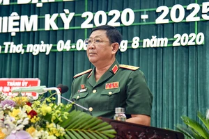 Tướng Huỳnh Chiến Thắng tái đắc cử Bí thư Đảng ủy Quân khu 9