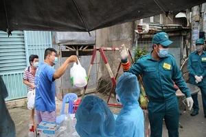 Phong tỏa con hẻm là nơi ở của bệnh nhân 1347