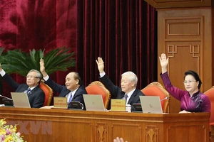 Chùm ảnh lãnh đạo Đảng, Nhà nước tại Hội nghị Trung ương 14