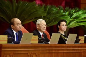 Tổng Bí thư, Chủ tịch nước Nguyễn Phú Trọng, Thủ tướng Chính phủ Nguyễn Xuân Phúc, Chủ tịch Quốc hội Nguyễn Thị Kim Ngân dự Hội nghị. Ảnh: VGP