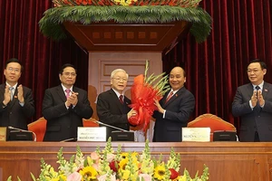 Chân dung các Ủy viên Bộ Chính trị, Ban Bí thư khóa XIII