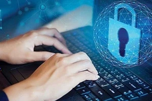 Theo Bộ Công an, việc bảo vệ dữ liệu cá nhân phải đảm bảo tám nguyên tắc. Ảnh minh họa: TTXVN