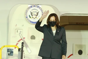  Phó Tổng thống Mỹ Kamala Harris đã đến Việt Nam và sẽ có những hoạt động gì?