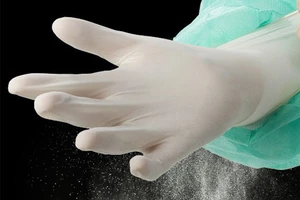 Lừa bán găng tay y tế để chiếm đoạt 5,6 tỉ đồng