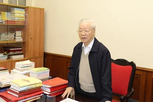 Tổng bí thư: Tuyệt đối không được dao động, ngả nghiêng