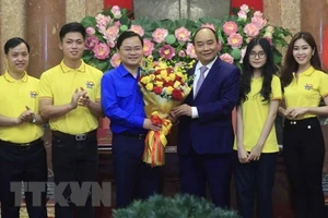 Chủ tịch nước mong thanh niên sẽ 'thắng không kiêu, bại không nản'