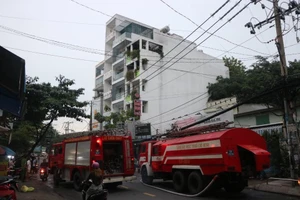 Cháy căn nhà 4 tầng ở Bình Thạnh