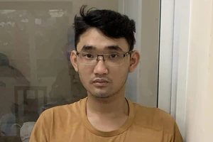 Công an bắt được kẻ cướp tiệm vàng ở Bình Thạnh