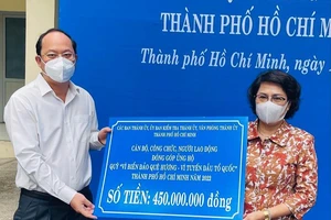 TP.HCM ủng hộ gần 550 triệu đồng cho quỹ 'Vì biển đảo quê hương'