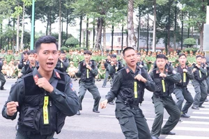 Bình Phước thành lập Trung đoàn Cảnh sát cơ động dự bị chiến đấu