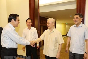 Tổng Bí thư Nguyễn Phú Trọng chủ trì họp Bộ Chính trị, Ban Bí thư