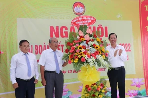 Chủ tịch Phan Văn Mãi: Đẩy mạnh phong trào hiếu học, khuyến học, khuyến tài 