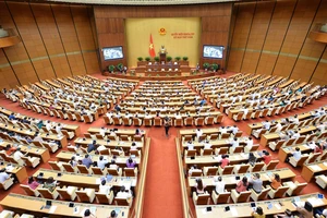 Tuần làm việc thứ 2, Quốc hội thảo luận nhiều nội dung quan trọng