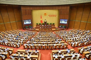 Tuần làm việc thứ 3 kỳ họp thứ 5, Quốc hội chất vấn 4 'tư lệnh' ngành