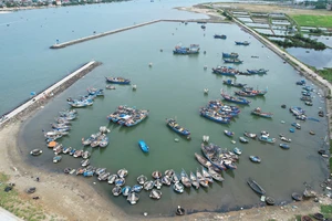 Hôm nay, Chương trình 'Cùng ngư dân thắp sáng đèn trên biển' đến với Quảng Trị