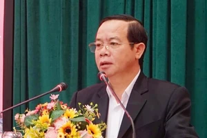 Cho thôi Ủy viên Trung ương Đảng với ông Điểu K'ré