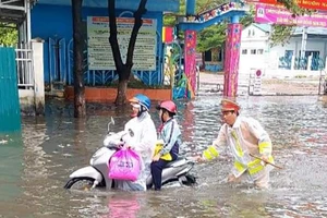 Mưa lớn kéo dài, Ninh Thuận cho học sinh nghỉ học