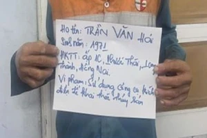 Điều bất ngờ trên chiếc ghe gỗ mà CSGT đường thủy Đồng Nai kiểm tra