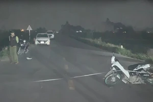 Khởi tố kẻ rồ ga tông thẳng vào cảnh sát ở Bắc Ninh