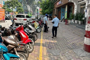 TP.HCM: Quận 1 sẽ thí điểm phần mềm đăng ký sử dụng và thu phí vỉa hè