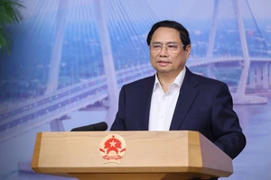 Thủ tướng: Nghiên cứu đầu tư đường sắt kết nối sân bay Tân Sơn Nhất - Long Thành