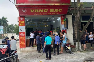 Vừa xảy ra vụ cướp tiệm vàng ở Phú Thọ