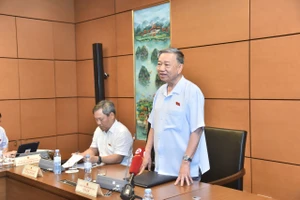 Chủ tịch nước Tô Lâm: Có Tổng thống đã xuống chụp ảnh với cảnh vệ để động viên