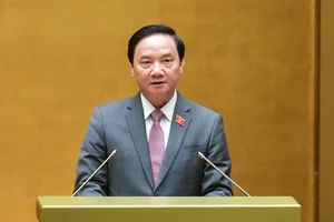 Phó Chủ tịch Quốc hội Nguyễn Khắc Định: Quốc hội chia buồn với gia đình 14 nạn nhân vụ cháy ở Hà Nội