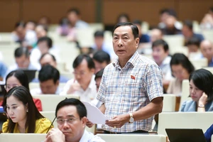 Cần luật hoá quy định bảo vệ, có chính sách cho cán bộ sửa sai