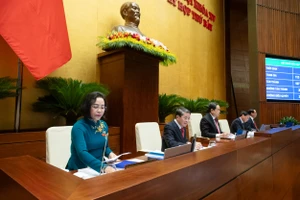 Quốc hội 'chốt' phương án bình quân tiền lương đóng BHXH để tính lương hưu