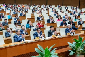 Quốc hội đã thông qua 11 luật, 9 nghị quyết liên quan công tác nhân sự