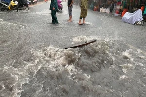 Bí thư TP.HCM Nguyễn Văn Nên: Sẽ tính toán xây hồ điều tiết chống ngập tại TP Thủ Đức