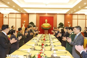 Tổng Bí thư, Chủ tịch nước Lào chia sẻ về tình cảm đặc biệt với Tổng Bí thư Nguyễn Phú Trọng