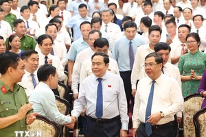 Chủ tịch Quốc hội: Không để bỏ hoang trụ sở công sau sáp nhập huyện, xã