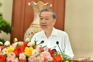 Tổng Bí thư, Chủ tịch nước chủ trì hội nghị gặp mặt lãnh đạo, nguyên lãnh đạo Đảng, Nhà nước