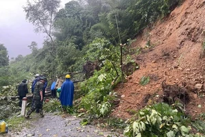 Vẫn chưa thể tiếp cận hiện trường 20 người mất tích do sạt lở đất tại Cao Bằng