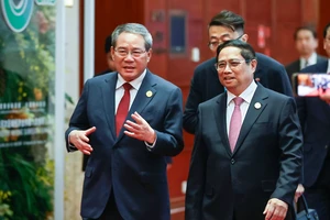 Thủ tướng đề nghị Trung Quốc hỗ trợ, đẩy nhanh xây 3 tuyến đường sắt quan trọng