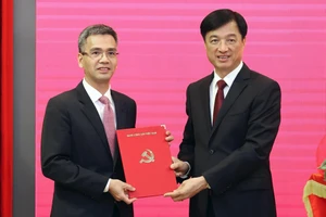 Thứ trưởng Bộ Tài chính Võ Thành Hưng làm Phó Chánh Văn phòng Trung ương Đảng