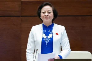 Bộ Nội vụ đề xuất nhiều chính sách mới với cán bộ, hướng tới nền công vụ thực tài