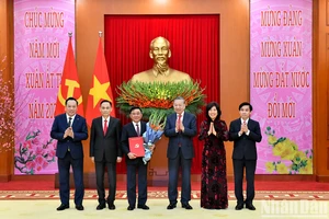 Chi tiết nhân sự Bộ Chính trị chỉ định, phân công ở 4 đảng bộ trực thuộc Trung ương